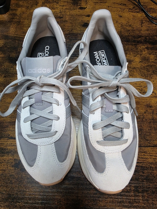 adidas Shoes - adidas Run 70's 2.0 In Grey And Silver